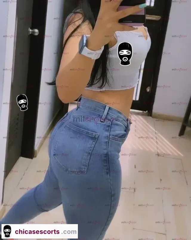 Foto de Hembra Hot Caliente Bonita De Buen Cuerpo Definido Ardiente Disponible Discreta — imagen 3