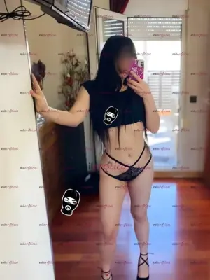 Hermosa Masajista Joven Complaciente Tengo Lugar 7 De Agosto Trato De Novios, Escorts en Bogotá — 40 años