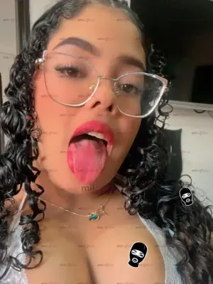 Hola Amor Soy Victoria Una Chica Muy Complacientd, Escorts en Bogotá, Colombia — 19 años