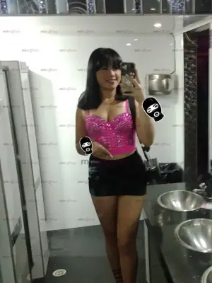 Joven Y Hermosa De 18 AñOs Para Complacer Todos Tus Deseos Sexuales, Escorts en Bogotá — 22 años