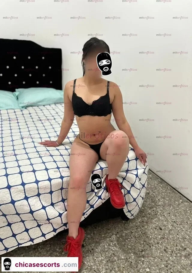 Foto de Michelle Linda Chica En Bosa EstacióN Me Encanta El Sexo En Todas Las Poses — foto de perfil verificado