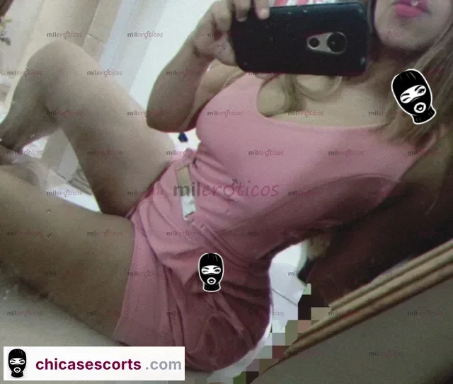Foto de Sexi Con Grandes Tetas Sedienta De Sexo Ardiente Amor — imagen 3