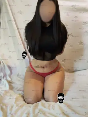 Sofy Buecas Pasar Un Rato De Placer Sin Prisas Ni Malos Royos Pues Mandame Un Me, Escorts en Guadalajara — 18 años