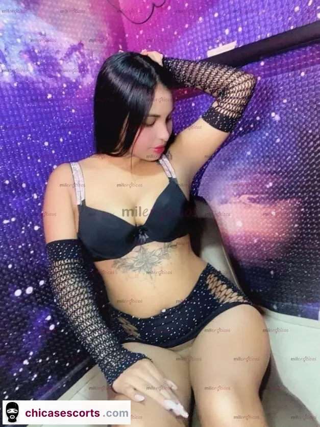 Foto de Morenitaaaa Zoe De 21 AñItos Tetona Culiadora Extrema — imagen 6