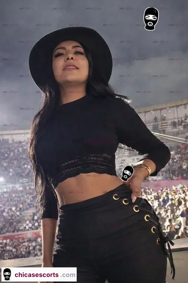 Foto de 44 23 92 9628 Peti3 Nalgoncita Super Estrecha Cachonda Complaciente — imagen 8