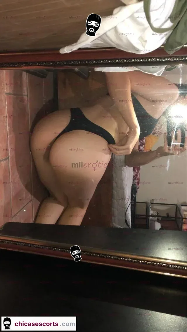 Foto de Alvaro Obregon Soy Nueva En La Ciudad Soy Esmeralda — imagen 3