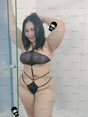 Bbw Aranza Madura Adicta Al Anal Quiero Gemir Duro Que M Den Verga Rico Deli, Escorts en Medellín — 49 años