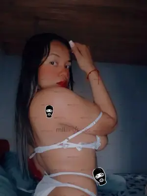Chica Tetona Rica Soy Nueva En Tu Ciudad Ven Y Disfrutar De Un Delioso Placer, Escorts en Bogotá — 42 años