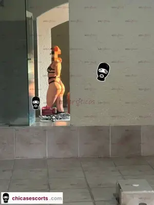 Flaquita Nalgoncita. Super Accesible, Cachonda, 24 Horas, Escorts en Bogotá, Colombia — 18 años