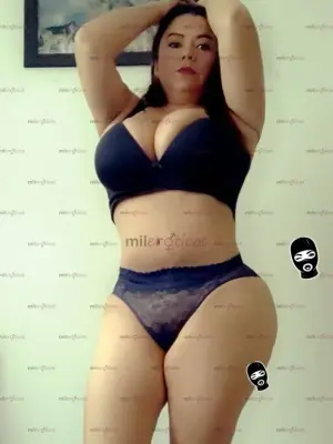 Sexi Complaciente Con Ganas De Pasarla Rico Amor, Escorts en Bogotá — 18 años