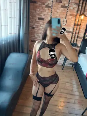 Te Hago Oral Natural .. Un Bailecito .. TríOs Y MáS. Kendra, Escorts en Querétaro — 23 años