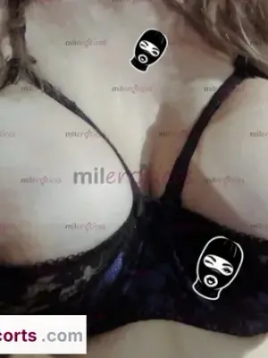 Sandra Muy Complaciente Ardiente Y Juguetona $900 Rico Sexo Oral Y Vaginal, Escorts en Guadalajara — 22 años