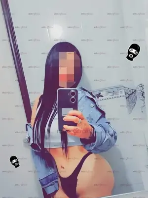 Saray Pelinegra Sexi Y Muy Caliente Una Amante Ideal Para Ti !!!, Escorts en Bogotá, Colombia — 18 años