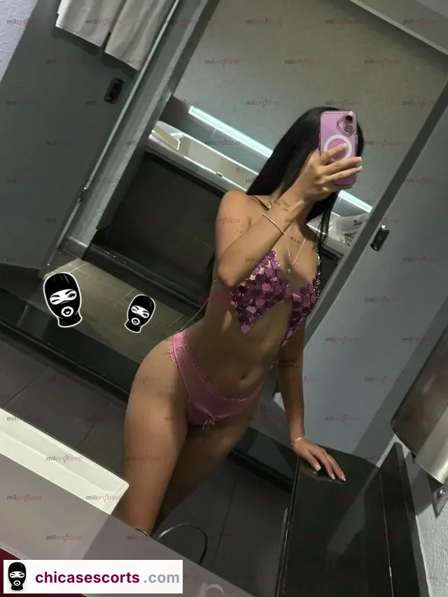 Foto de Solo Unos DíAs En La Ciudad Diana Guapa Y Atractiva — imagen 9