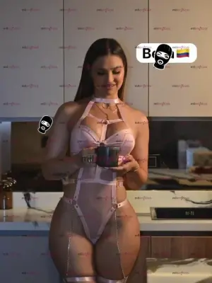 Bella, Escort Delgada, Blanca, Complaciente Y Ardiente., Escorts en Bogotá — 23 años