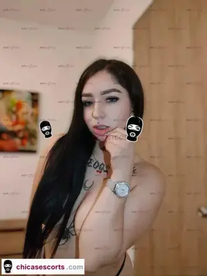 Holi Amor, Escorts en Bogotá — 21 años