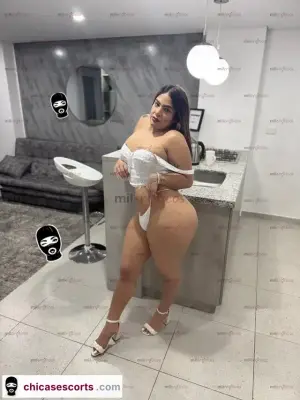 Nalgas Grandes Y Senos Grandes Insaciable Me Fascina El Sexo Ninfomana, Escorts en Bogotá — 18 años