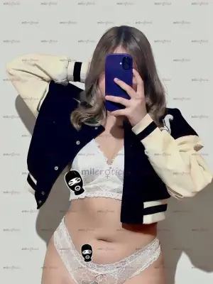 Olivia, Escorts en Querétaro, México — 20 años