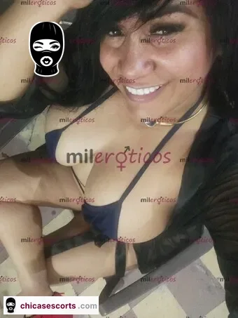 Foto de Rubi Tu Milf Cuarentona Toda Una Emperatriz En La Cama Rostro Angelical Tetona — imagen 3