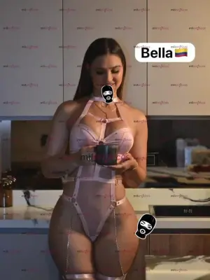 Bella, Linda Chica Blanquita De Tetas Rosaditas., Escorts en Bogotá — 23 años