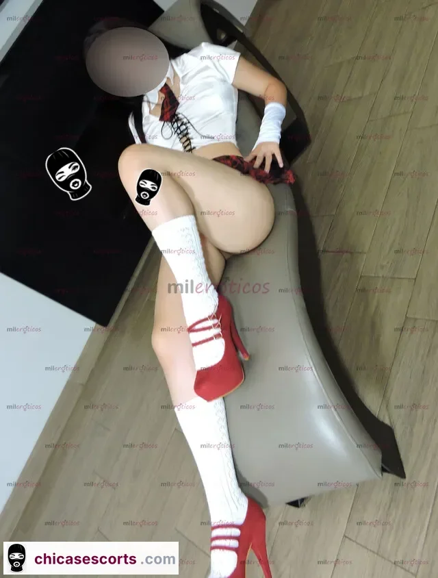 Foto de Grande Trasero, Garganta Profunda Y Oral Natural Gratis — foto de perfil verificado