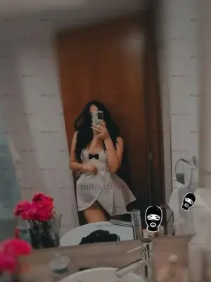 Luisa 18 AñOs Promo $1,300 1hr Nueva En El Ambiente, Escorts en Guadalajara, México — 25 años