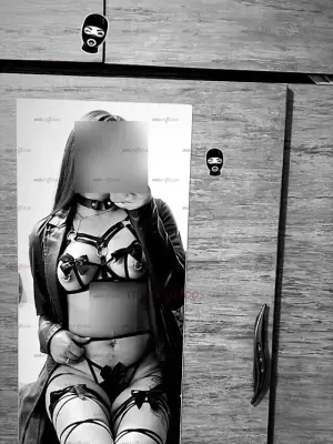 Maggie Jovencita De 24 AñOs Nueva Dispuesta A Experimentar Cosas Ricas, Escorts en Bogotá — 24 años