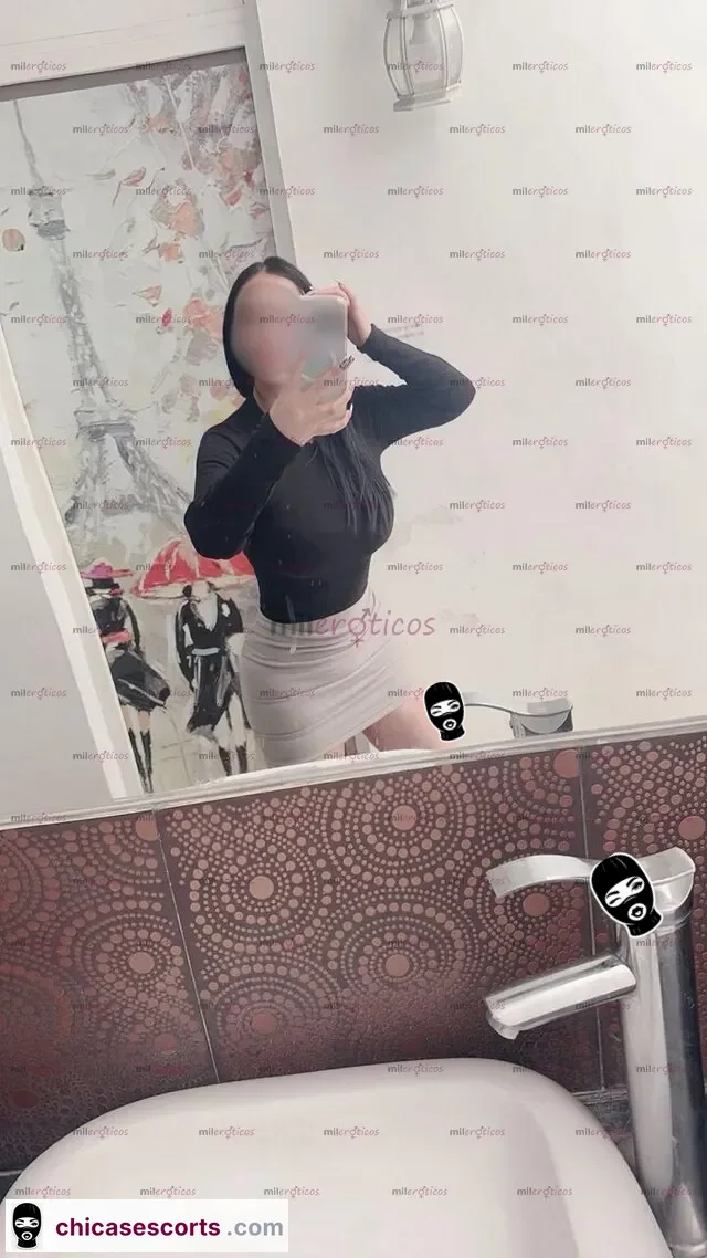 Foto de Tania Jovencita Cuerpo Natural Con Ganas De Placer. Oral Natural Y Anal — imagen 6