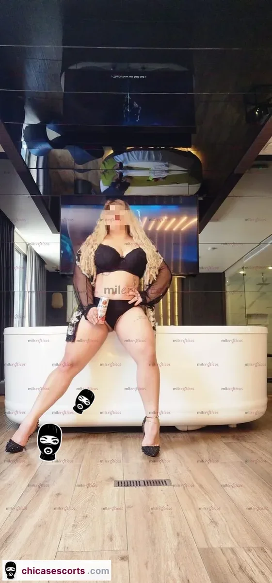 Foto de You Are A Foreigner — imagen 4