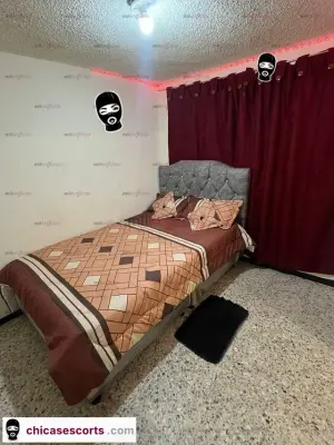 Flexibilidad De Horarios, Escorts en Bogotá — 18 años