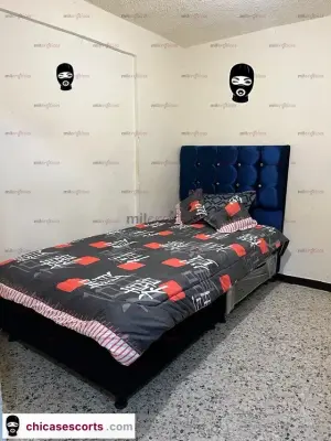 Flexibilidad De Horarios, Escorts en Bogotá, Colombia — 18 años