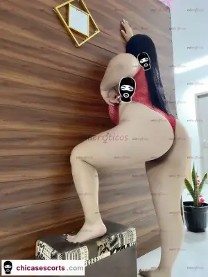 Hermosa Tetona Adicta Al Sexo Vagina Estrecha, Escorts en Bogotá — 22 años