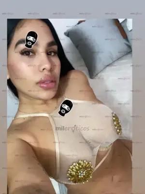 Luciana Exquisita Cuerpo Natural Hermoso Rostro Labios Carnosos Nalgas Paraditas, Escorts en Medellín, Colombia — 19 años