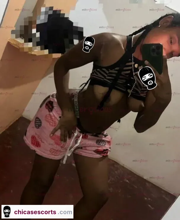 Foto de Papito Llegué Yo Para Complacerte Y Hacer Tus Deseos Todos Realidad — imagen 5