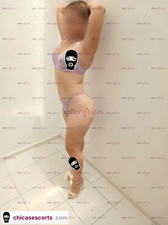 Foto de Pasa Un Momento Inolvidable Con Una Chica Joven — imagen 5