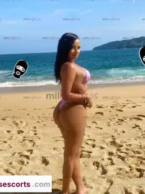 Rica Extranjera Tetas Paraditas Nalgas Redonditas Y Apretadita ConóCeme Amor!!, Escorts en Querétaro — 24 años