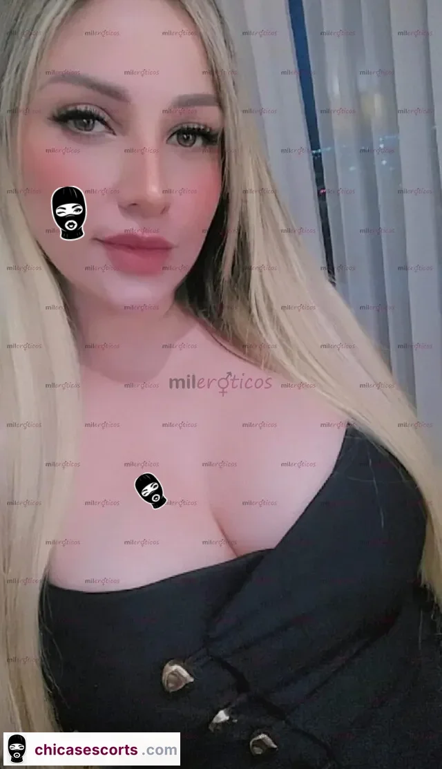 Foto de Rubia Tetona Besucona Y Super Amorosa Solo Unos Dias — foto de perfil verificado