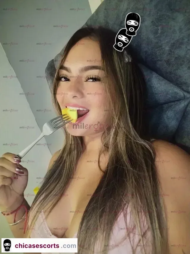 Foto de Nueva Modelo De Lujo CaribeñA Rubia De Hermoso Rostro Y Encantadores Ojos Café — imagen 3