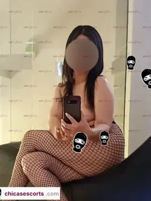 Una Dama En La Calle Y Una Puta En La Cama Soy Discreta Mente Abierta Pervertida, Escorts en Bogotá — 33 años