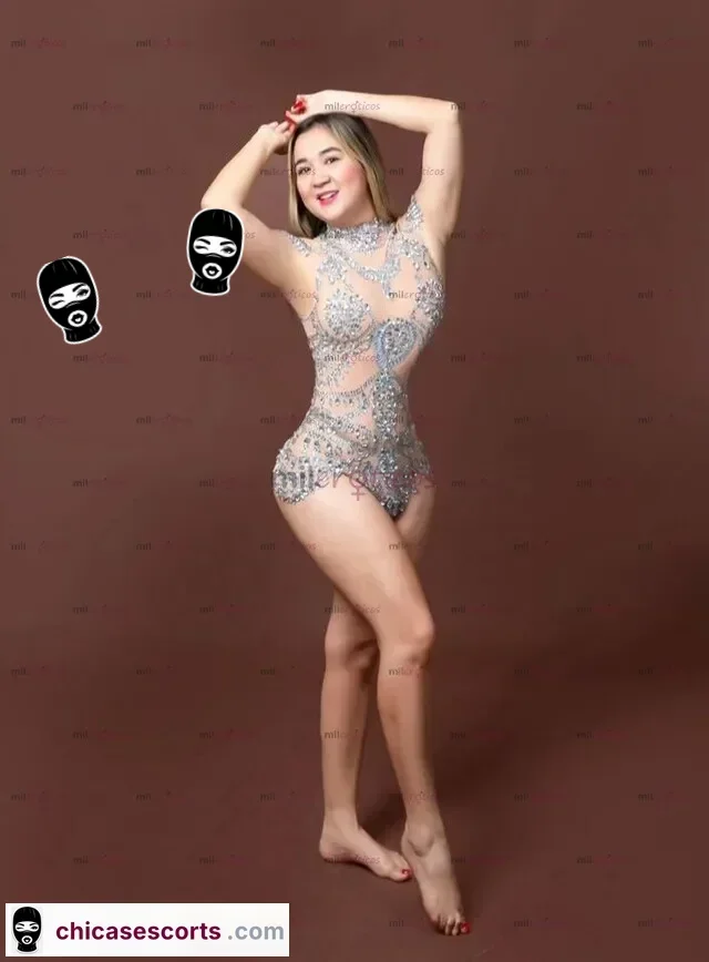 Foto de Valery Mona Encantadora Blanquita Como Una Perla Cumpliré Todos Tus Fetiches — imagen 3