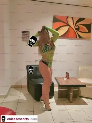 $800 Diamante, Escorts en Bogotá, Colombia — 18 años