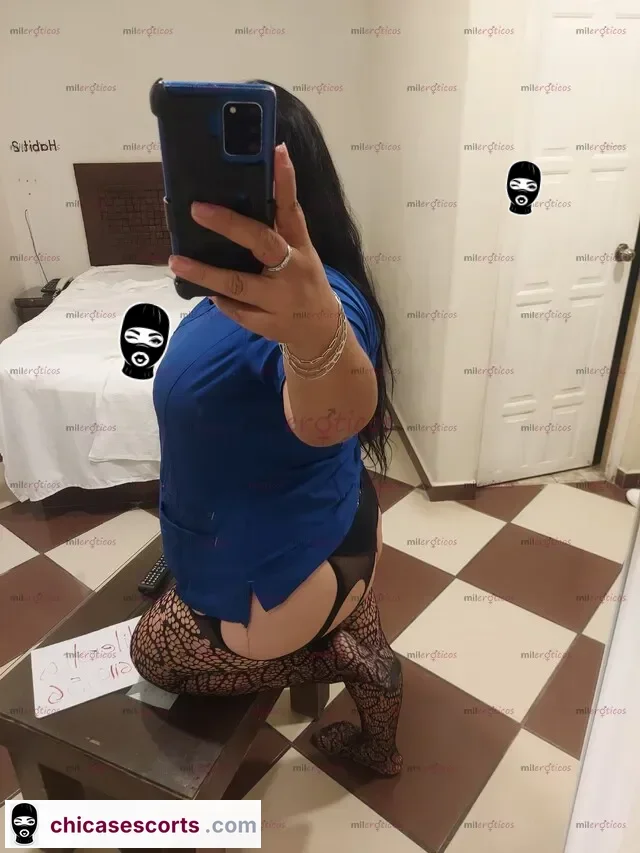 Foto de Hermosa Mujer Latina Xl Para Machos Alfa Squirt Multi Milf Solo Personas Solvent — foto de perfil verificado