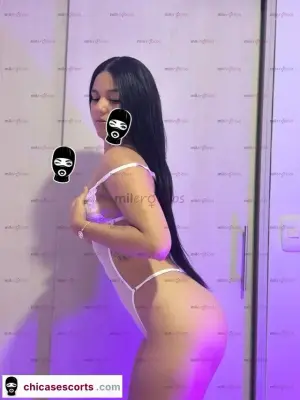 Mariana Flaca Linda ExóTica Pelonegro Fina, Escorts en Bogotá, Colombia — 19 años