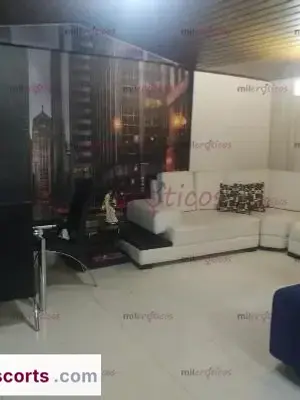 Nueva Casa Pará Trabajar En Engativa Animate A Trabajar Con Nosotros, Escorts en Bogotá — 45 años