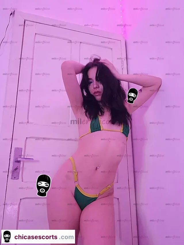 Foto de Rica Flaca Jovencita Como De Un Cuento De Princesas Pervertidas. Muy Hot — imagen 8