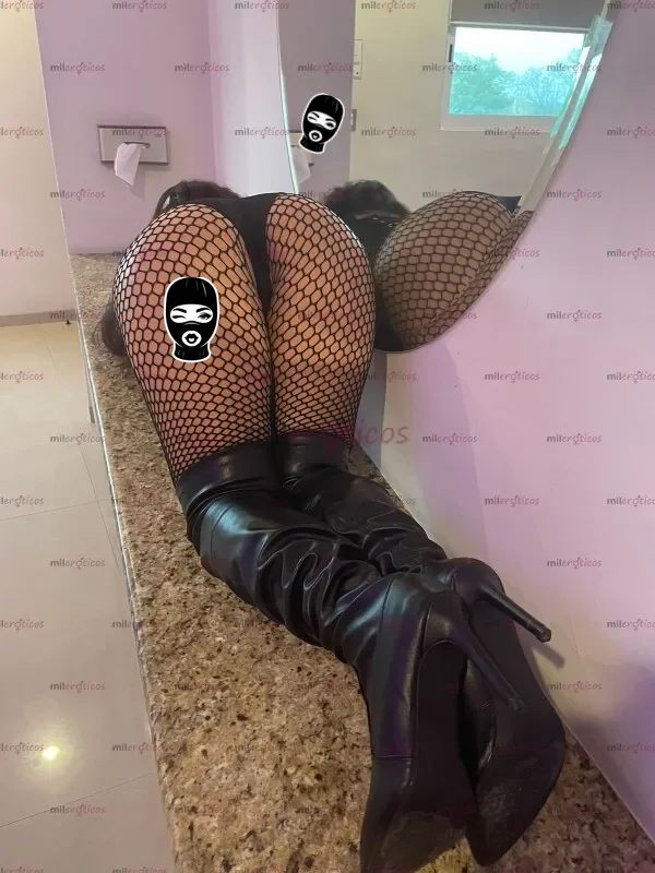 Foto de Madame M Dominatrix Bilingual IngléS EspañOl — foto de perfil verificado