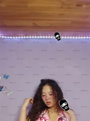 Minji Caliente Y Sexy Crespa Disponible Para Tus Servicios Virtuales, Escorts en Bogotá, Colombia — 19 años