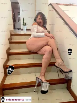 Rica Mamasita Madurita Ven Derramate En Mis Tetas, Escorts en Ibagué — 21 años