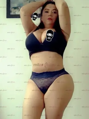 Sexi Complaciente Con Ganas De Pasarla Rico A Domicilio Amor, Escorts en Bogotá — 38 años