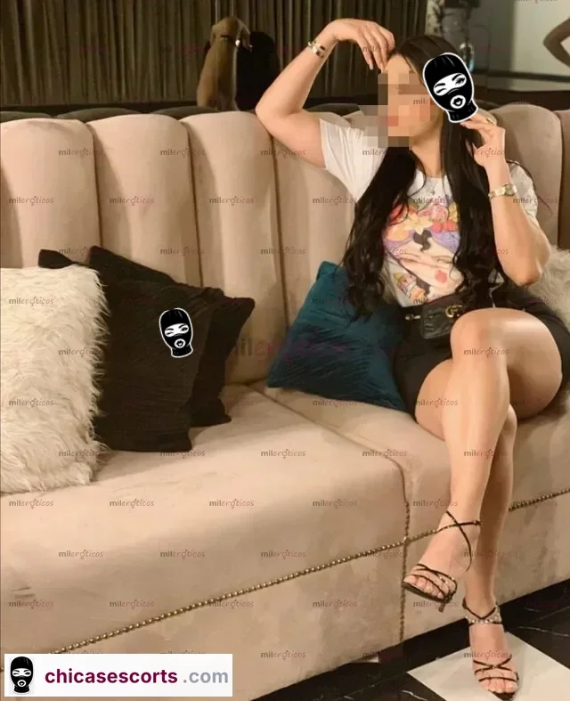 Foto de Y Estrechita BúScame Amor Venezolana — imagen 4